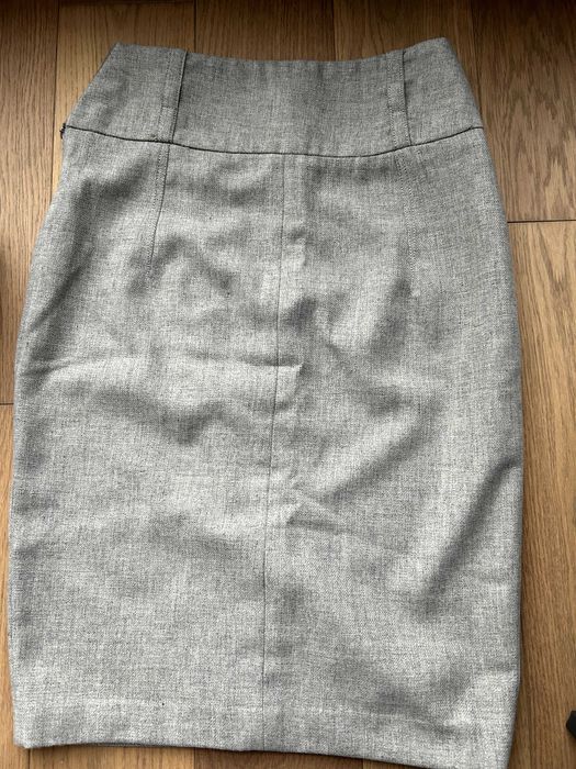 Wełniana ołówkowa spódnica Top Secret