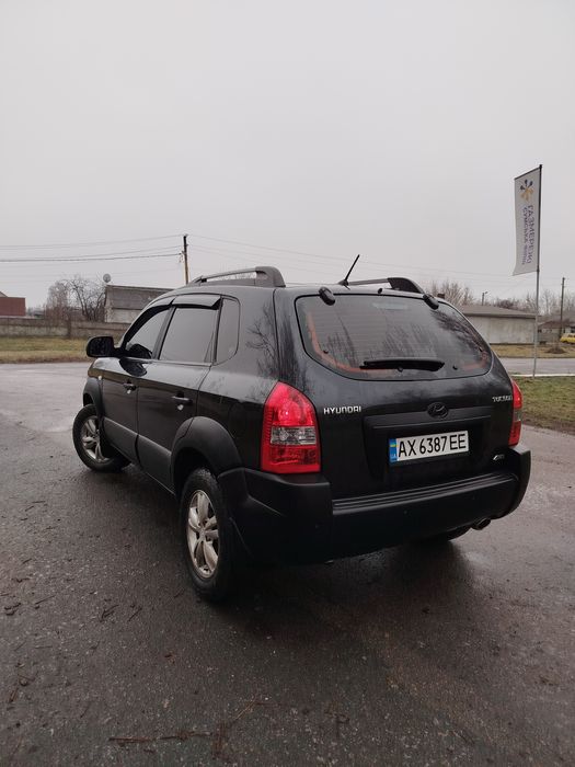 Продам Hyundai Tycson 2012