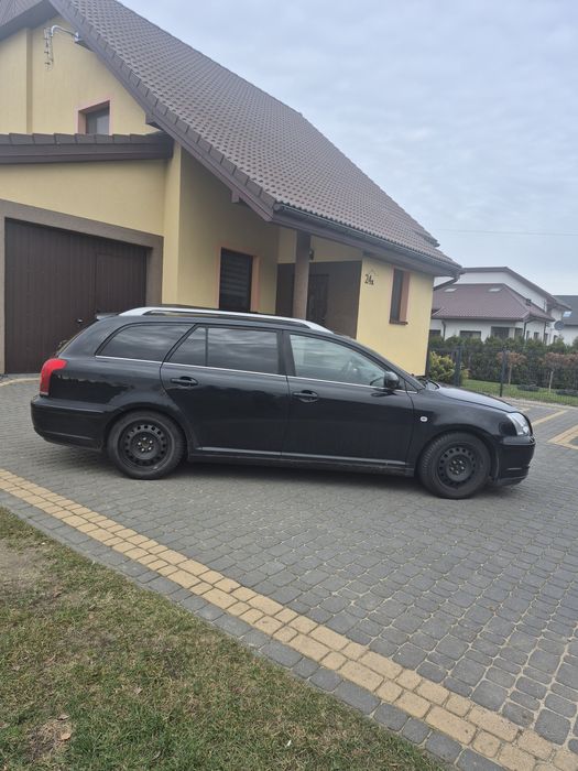 Toyota Avensis 2005r. 2.0 D4D