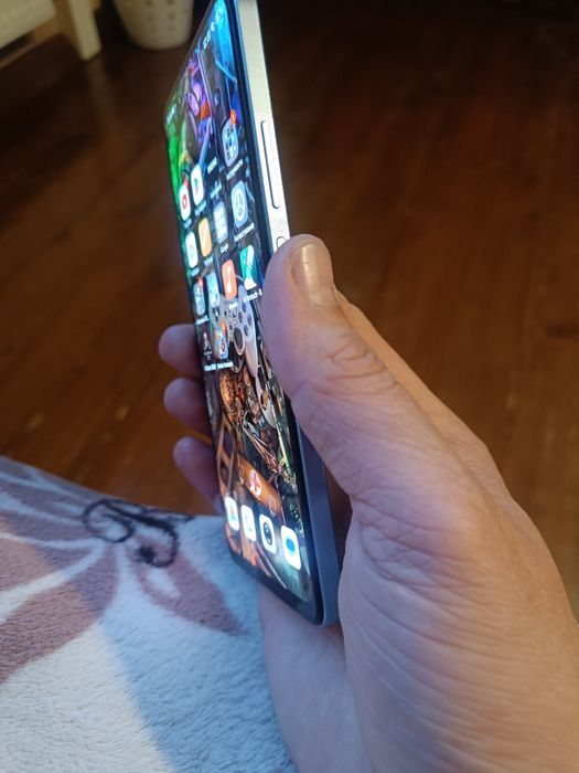 Xiaomi Redmi Note 12