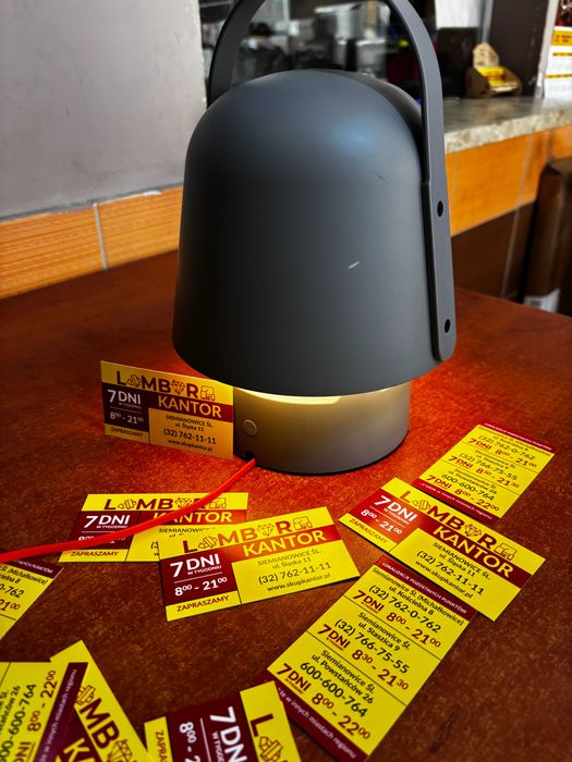 206/n/24 IKEA VAPPEBY Lampa z głośnikiem bluetooth