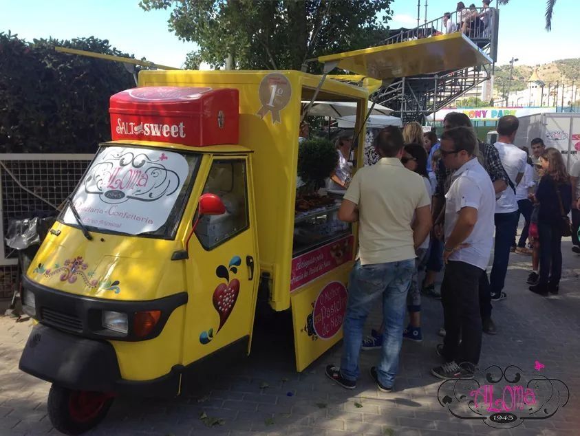 Ape Piaggio 50 street food