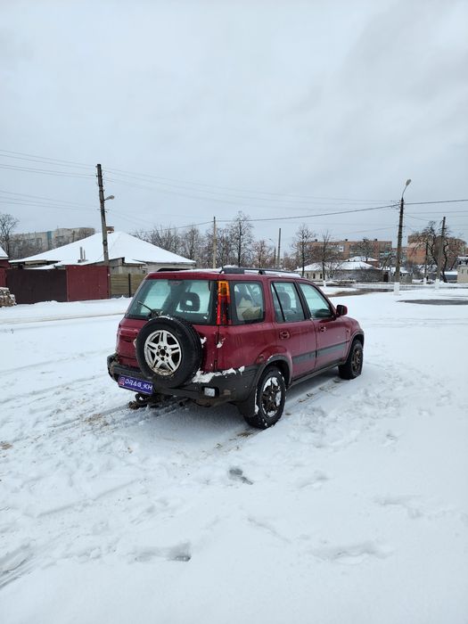 Honda CR-V  2л бен. Мех.