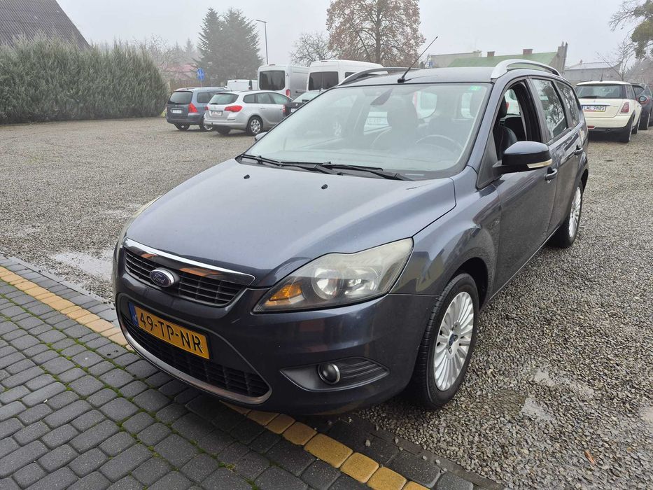 Ford Focus Mk2 1,8 b 2010 rok zadbany klima hak opłacony