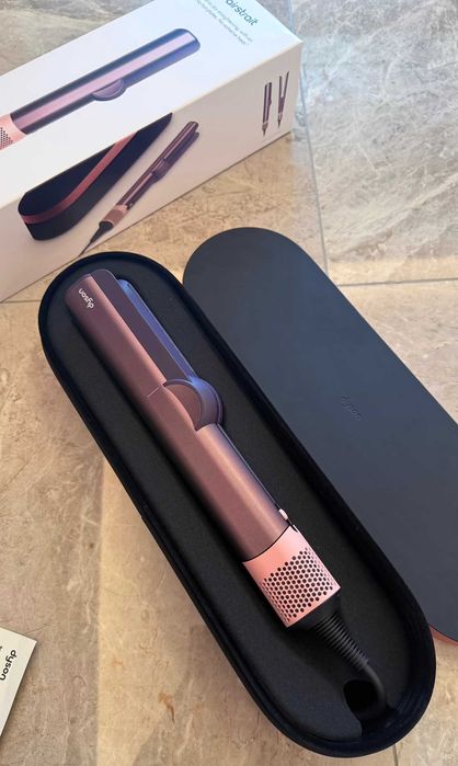 NOWA inteligentna prostownica do włosów Dyson airstrait gwarancją