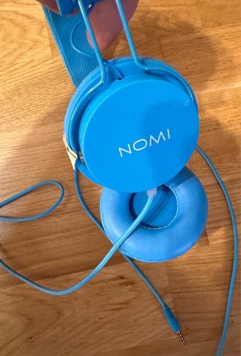 Nomi наушники голубые