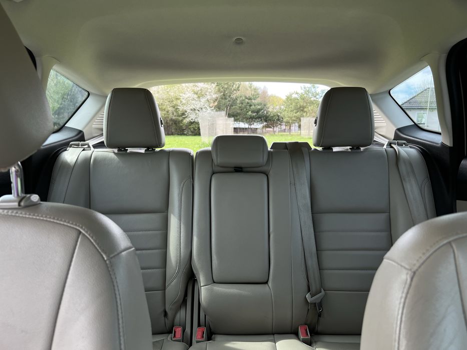 Ford C-max sel hybrid