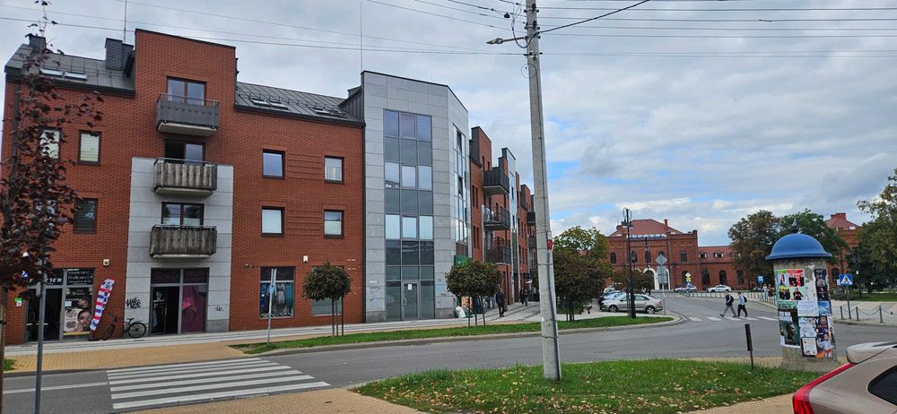 Wynajmę lokal usługowo - handlowy ul. Dworcowa 3C, Skierniewice