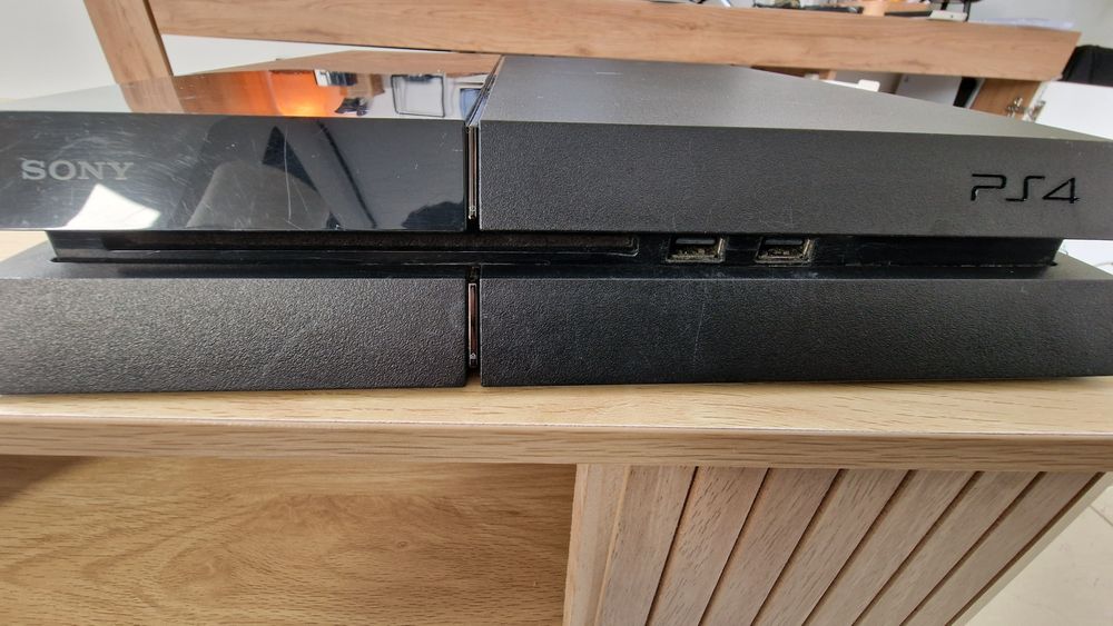 PS4 c/ leitor danificado