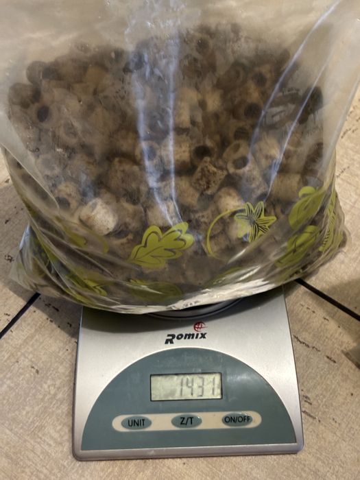 oryginalna ceramika Sera Siporax ok. 2,8 kg!