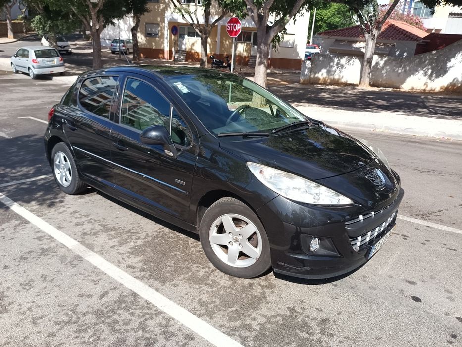 Peugeot 207 1.4 HDi Sportium