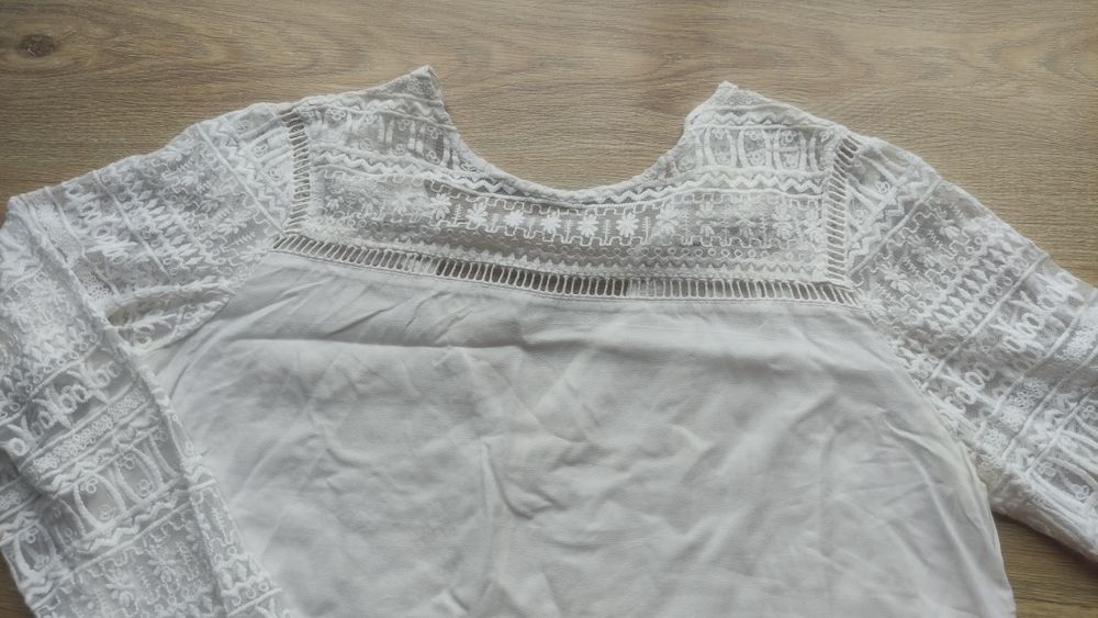 Camisola com detalhes