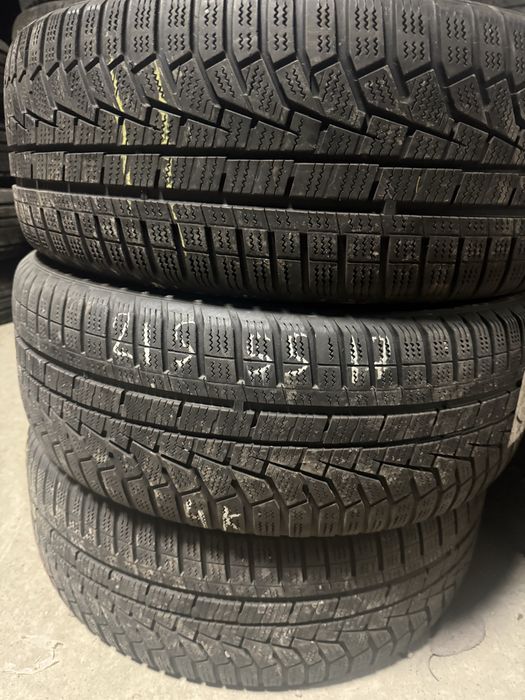 215/55/17-4 Hankook Winter I cept evo 2