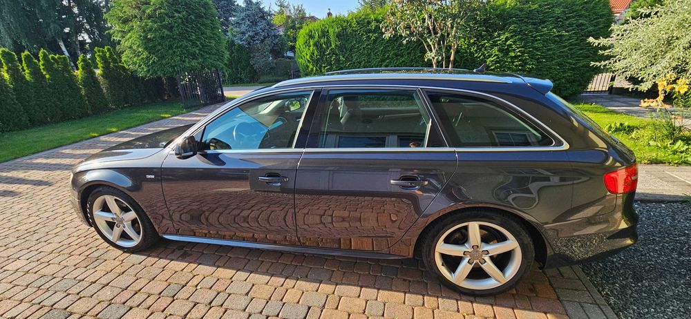 Audi a4 b8 2.0tdi Avant 2015r
