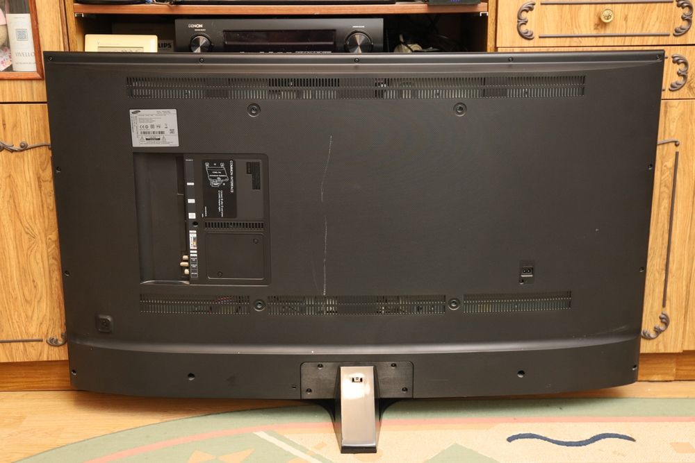 Samsung   UE55JU7590T    55   дюймов