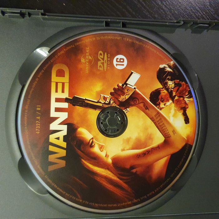 Filme em DVD Procurado com Angelina Jolie