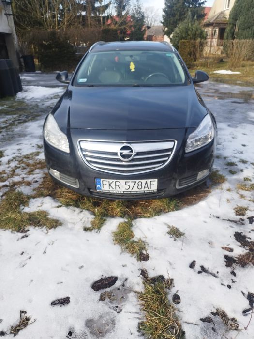 Opel Insignia uszkodzony silnik
