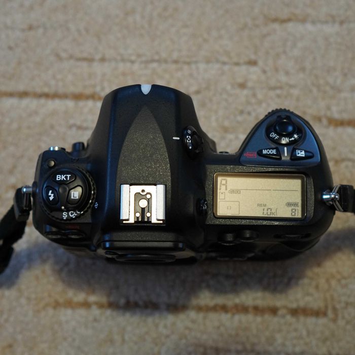 Цифровий дзеркальний фотоапарат Nikon D2Xs (D2X, D2H) cmos no d3, d4