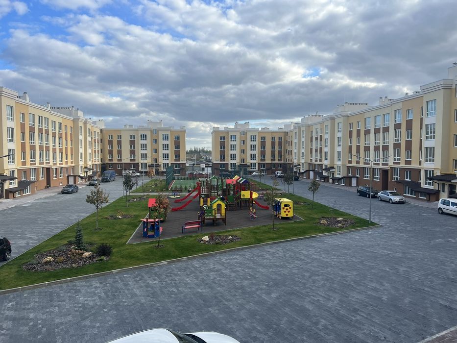 1 Кім.квартира вікна у двір Львівський Затишок Є оселя Є відновлення