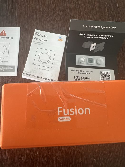 inteligentny, jednokanałowy przełącznik ścienny z serii Fusion