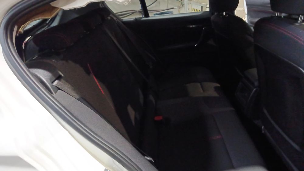 Conjunto de bancos BMW 1 (F20)