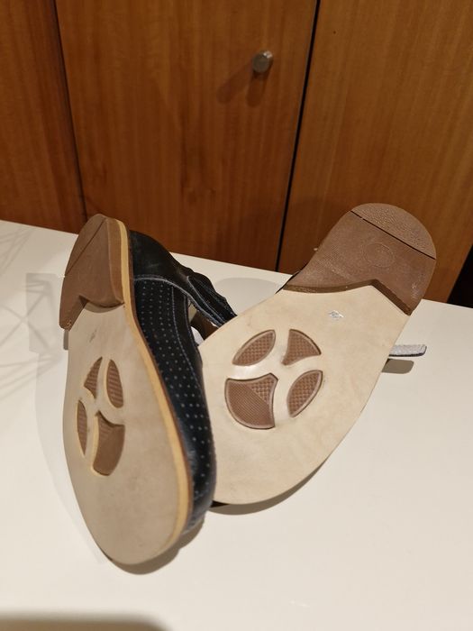 Sapato sandália pepito couro  com fivela cerimónia menino