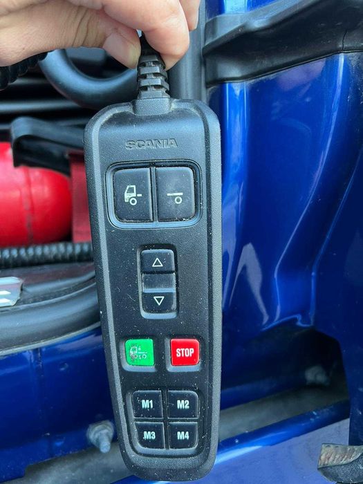 SCANIA R520 V8 Edicao Limitada 125 anos