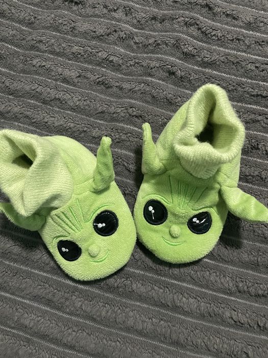Прикольні Бейбі Йода тапулі