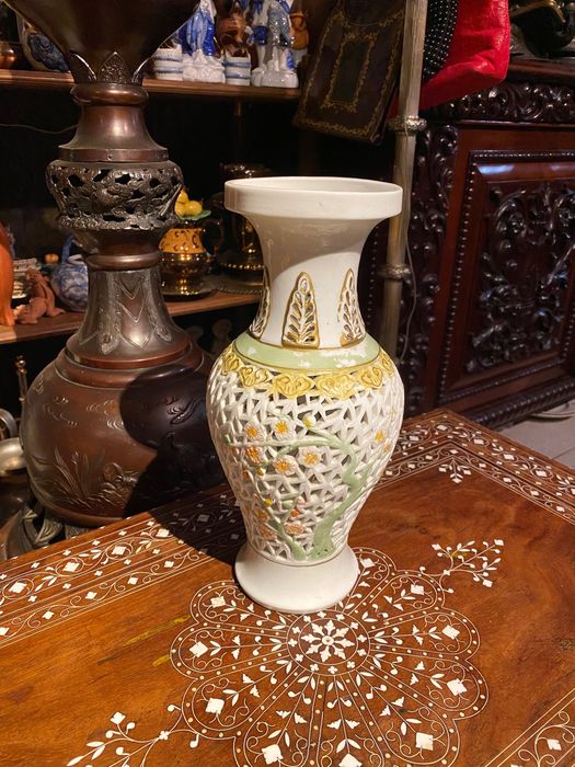Jarra Blanc de Chine Centenária 30,5 cm