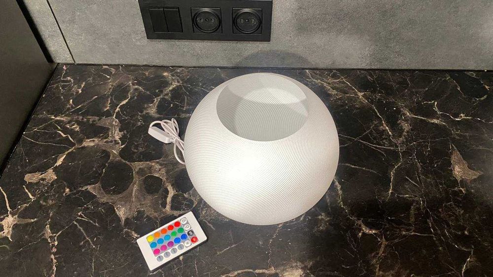 Дизайнерська настільна лампа USB, RGB (різні кольори), пульт, від павербанка, 3D-друк, Дерево (БЕЗКОШТОВНА ДОСТАВКА)