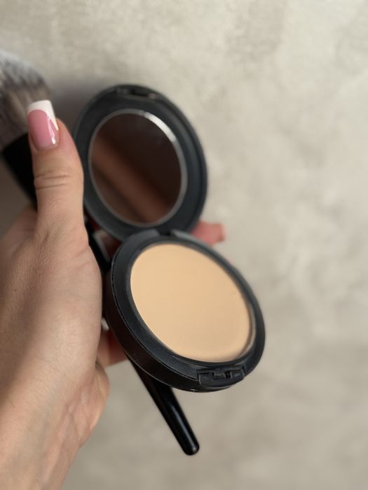 Gucci бронзер пудра mac