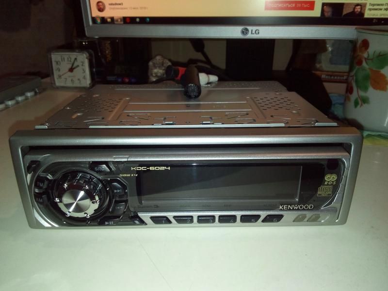 магнітола автомобільна автомагнітола нова kenwood kdc-6024y aux