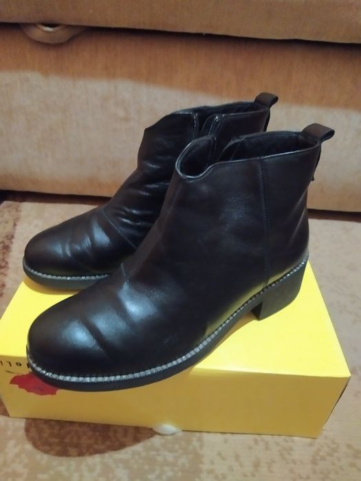Ботинки кожаные деми