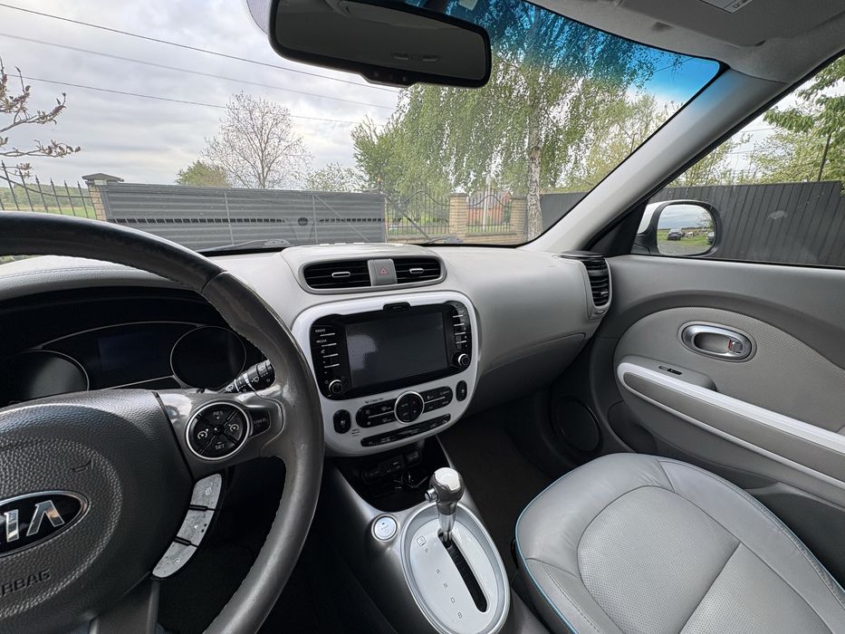 Kia Soul EV 2016