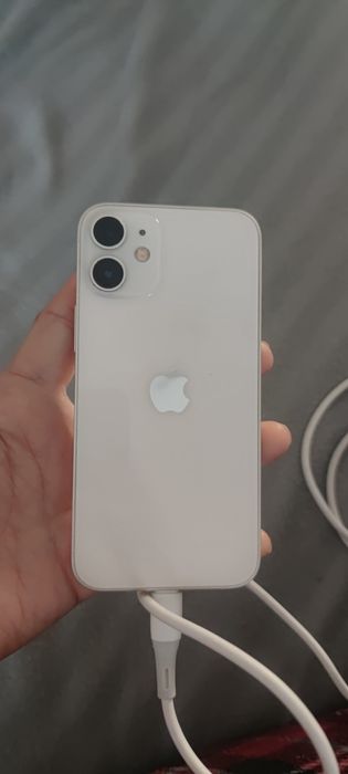 Продам iPhone 12mini