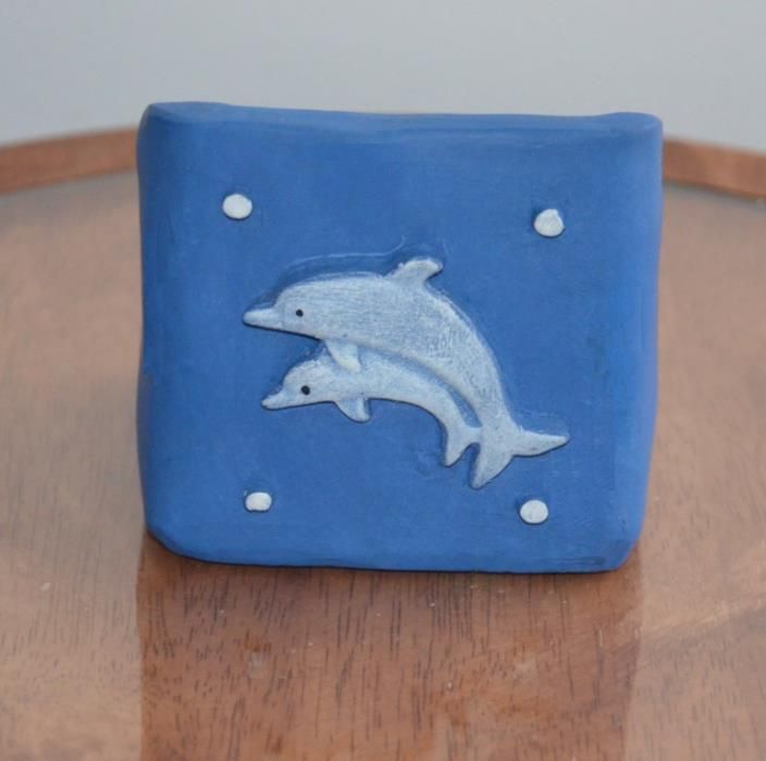 Suporte de Vela e de Incenso “Golfinhos” - Peça artesanal em pó de ped