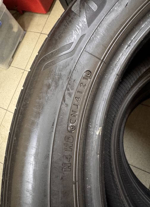 225.60.R18 Bridgestone (лето) 2021г