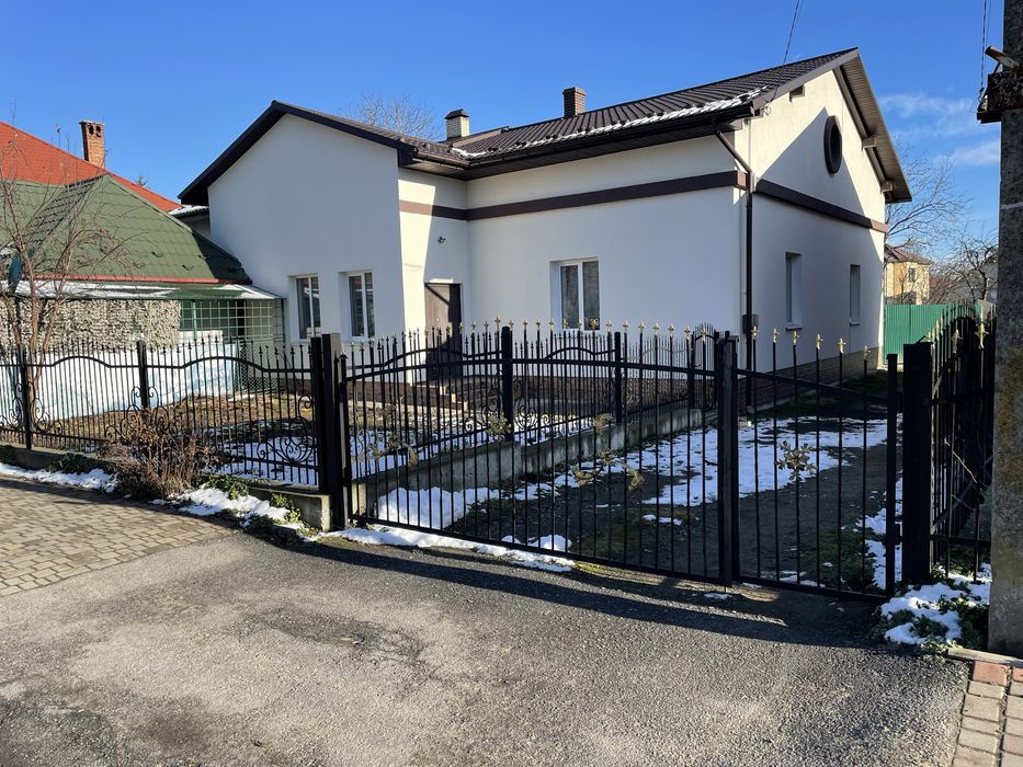 Будинок в центрі міста