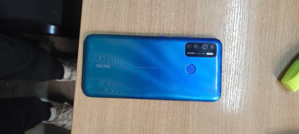 Продам TECNO SPARK 5 Pro
