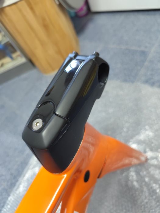 Vendo quadro de bicicleta estrada FELT AR tamanho 48 totalmente em carbono