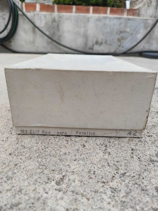 Sapatilhas/botas de competição da conceituada marca Sparco