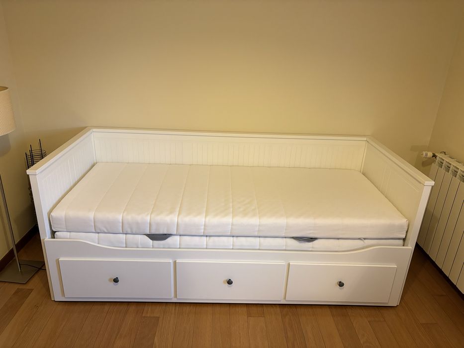 Cama individual/dupla com 3 gavetas
