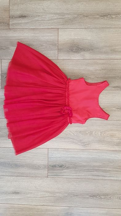 Красивое нарядное красное платье червоне плаття червона святкова сукня