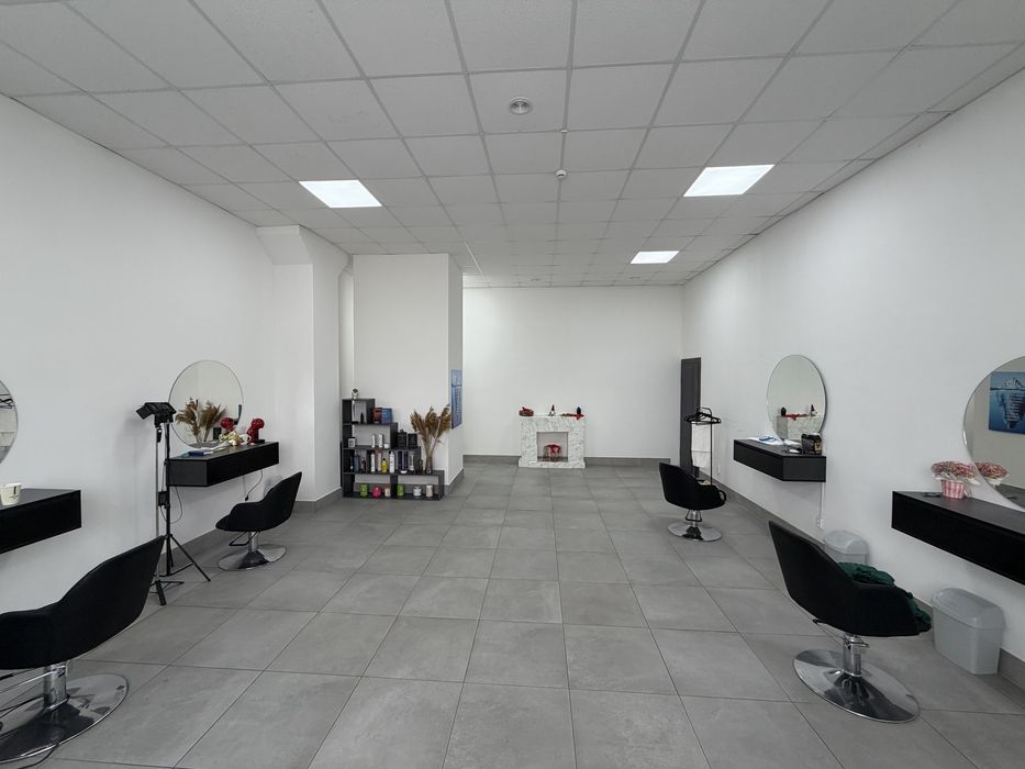 Здається офіне приміщення в новому бізнес центрі