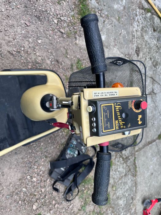 Inwalidzki skuter elektryczny