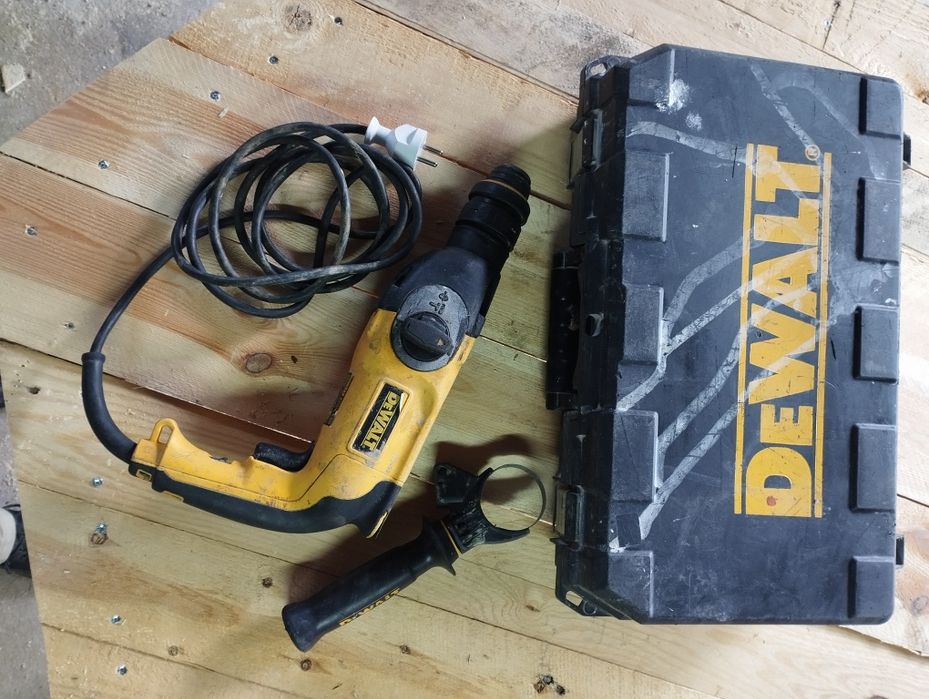 Młotowiertarka DeWalt