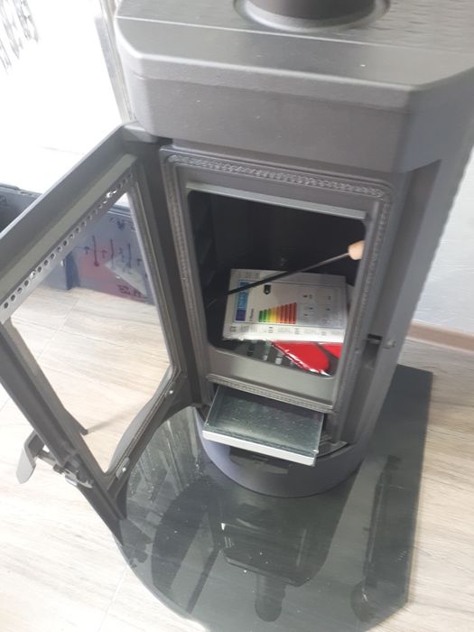 Plamen TARA Піч чавунна камінофен камін