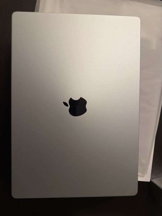 Macbook Pro Max M4 16”