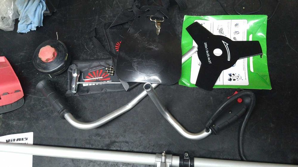 УЦІНКА! Электрокоса Vitals Master EZT 144vrs (340885)