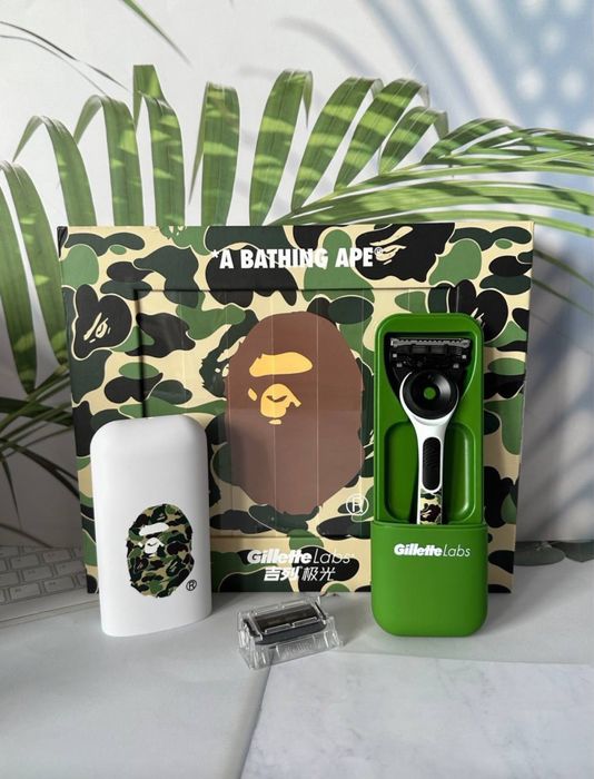 BAPE × Gillette Labs — подарочный набор бритва: 2 399 грн. - Подарунки ...